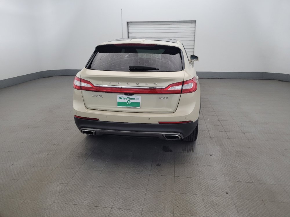 Used 2016 Lincoln MKX Reserve w/ Climate Package AWD/4WD image 7