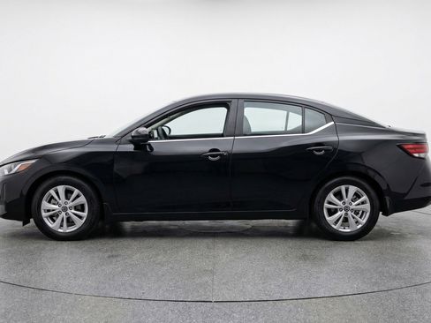 Used 2025 Nissan Sentra S FWD image 5