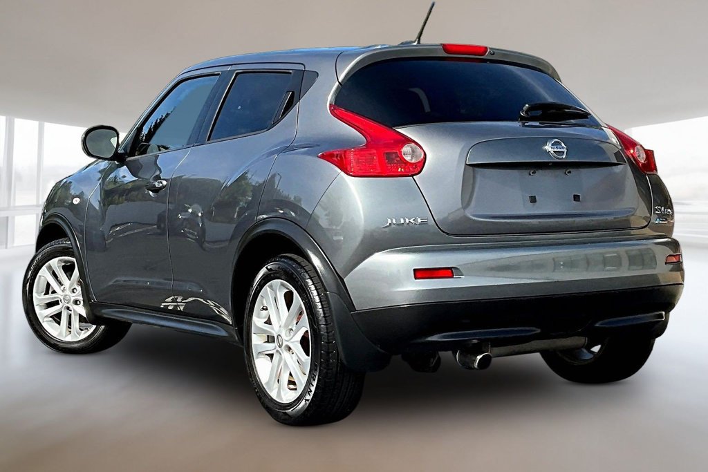 Used 2014 Nissan Juke SV w/ Navigation Package AWD/4WD image 4