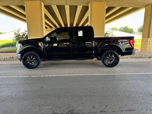 Used 2021 Ford F150 XLT w/ Equipment Group 302A High AWD/4WD image 6