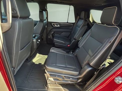 Used 2023 GMC Yukon SLT image 19
