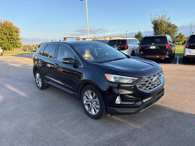 Used 2019 Ford Edge Titanium w/ Equipment Group 301A FWD image 1