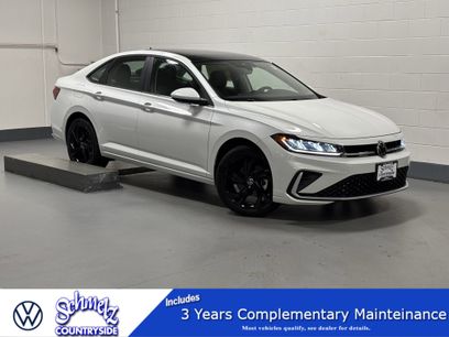 New 2025 Volkswagen Jetta SE