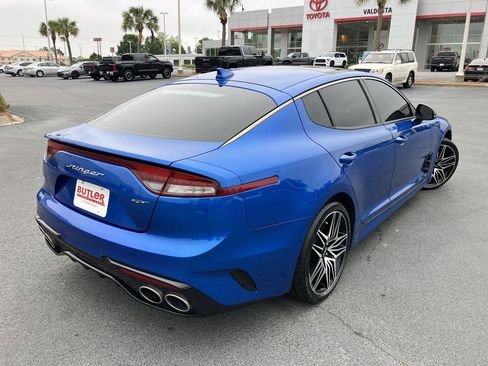 Used 2022 Kia Stinger GT1 RWD image 5