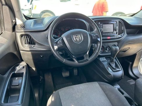 Used 2017 RAM ProMaster City Tradesman SLT w/ Rear Back-up Camera Group image 13