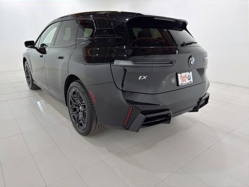 Used 2026 BMW iX xDrive45 w/ M Sport Package image 3