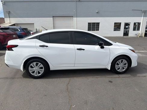 Used 2024 Nissan Versa S w/ Trunk Package FWD image 5