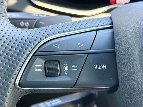 Used 2025 Audi SQ5 Premium Plus image 37