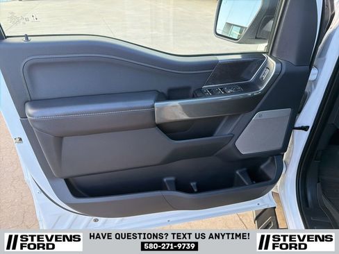 Used 2022 Ford F150 XLT w/ Equipment Group 302A High image 17