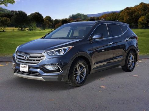 Used 2017 Hyundai Santa Fe Sport image 3