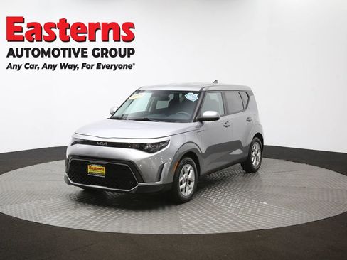 Used 2024 Kia Soul LX w/ Option Group 015 image 55