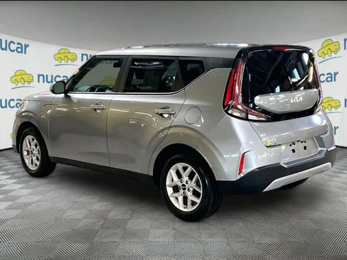 Used 2024 Kia Soul LX w/ Option Group 015 image 4