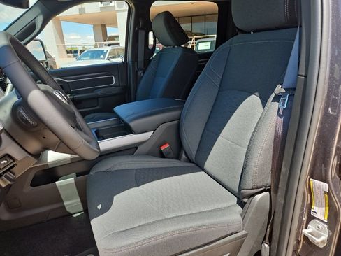 New 2026 RAM 2500 Big Horn AWD/4WD image 19
