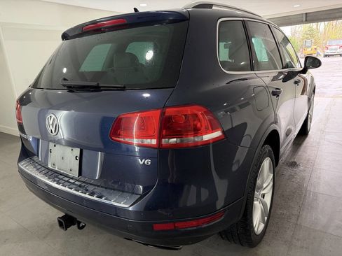 Used 2012 Volkswagen Touareg VR6 image 8