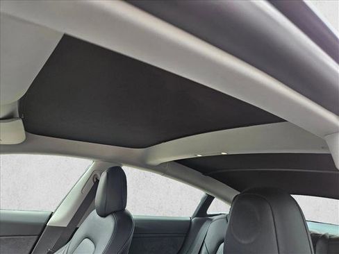 Used 2021 Tesla Model 3 Long Range image 10