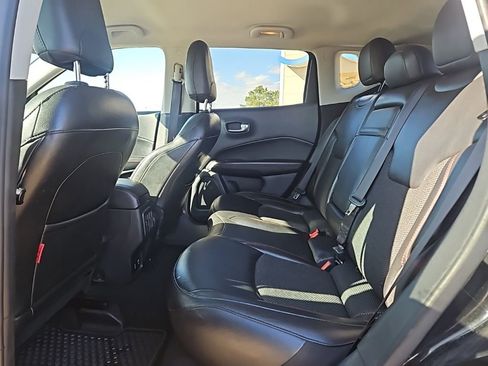 Used 2020 Jeep Compass Trailhawk AWD/4WD image 15