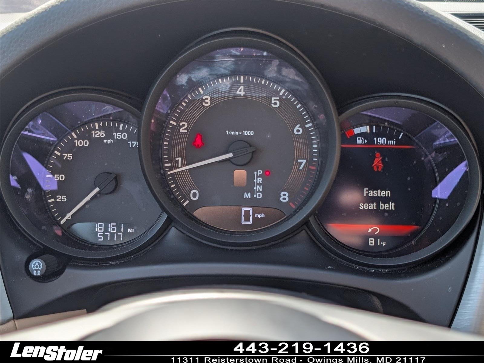 Used 2024 Porsche Macan AWD/4WD image 34
