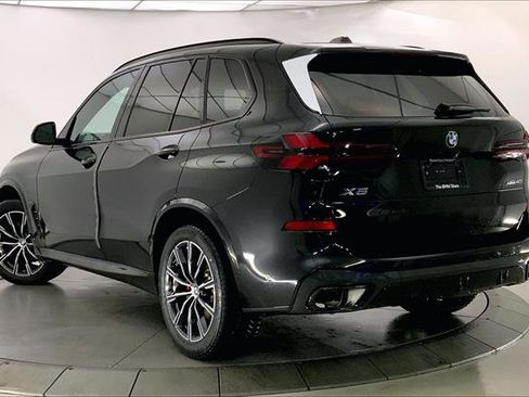 New 2026 BMW X5 xDrive40i w/ M Sport Package image 2