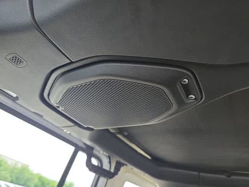 Used 2019 Jeep Wrangler Unlimited Rubicon AWD/4WD image 31