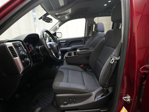 Used 2019 Chevrolet Silverado 1500 LT w/ All Star Edition AWD/4WD image 7
