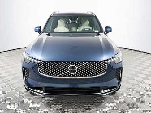 New 2026 Volvo XC90 T8 Plus image 2