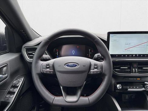 New 2025 Ford Escape ST-Line w/ Equipment Group 301A image 15