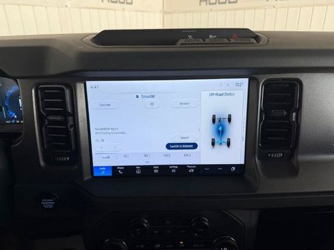 Certified 2025 Ford Bronco Big Bend AWD/4WD image 3