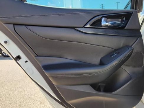 Used 2022 Nissan Maxima Platinum FWD image 8