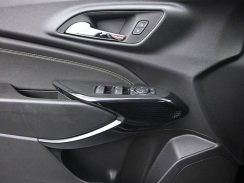 New 2026 Chevrolet Trax LT image 23