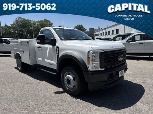 New 2026 Ford F550 4x4 Regular Cab Super Duty image 2