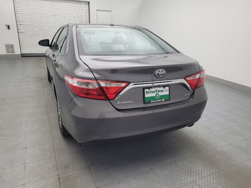Used 2016 Toyota Camry XLE FWD image 6