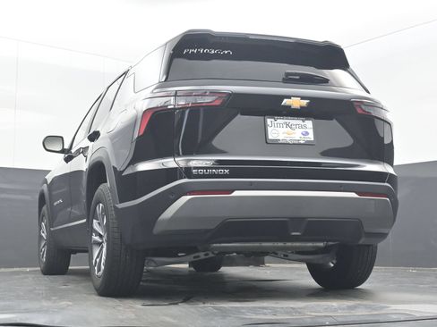Certified 2026 Chevrolet Equinox LT FWD image 28