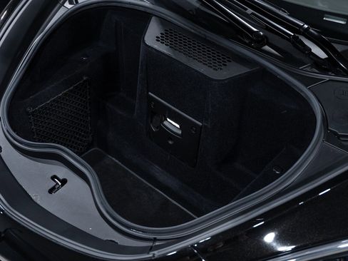 Used 2021 McLaren GT image 38