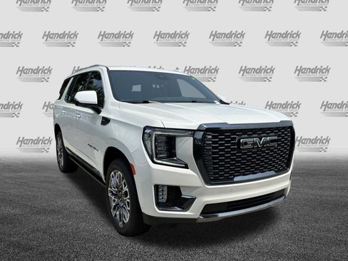 Used 2024 GMC Yukon Denali Ultimate AWD/4WD image 2