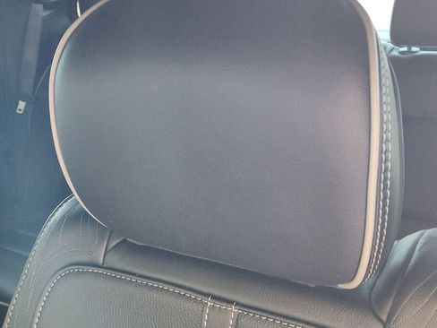 Used 2022 RAM 1500 Limited image 15