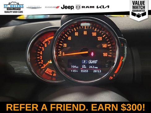 Used 2020 MINI Cooper 4-Door Hardtop w/ Storage Package image 8