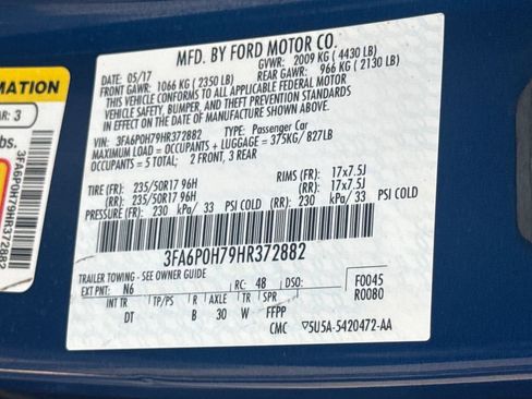 Used 2017 Ford Fusion SE w/ Fusion SE Technology Package FWD image 27