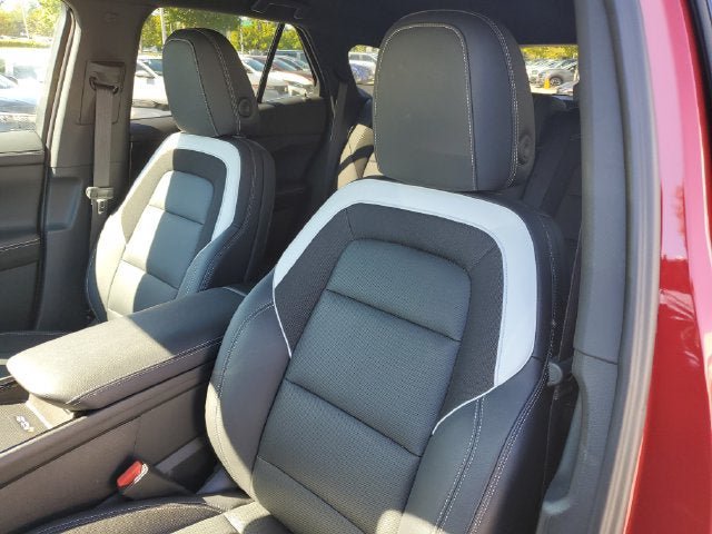 Used 2024 Chevrolet Blazer EV LT AWD/4WD image 27