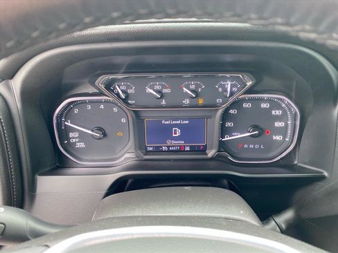 Used 2022 GMC Sierra 1500 Elevation w/ LPO, Elevation Black Package AWD/4WD image 18