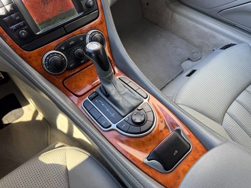 Used 2004 Mercedes-Benz SL 55 AMG image 27
