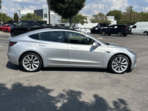 Used 2018 Tesla Model 3 Long Range AWD/4WD image 2