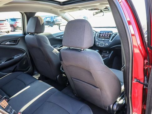 Used 2024 Chevrolet Malibu LT FWD image 21