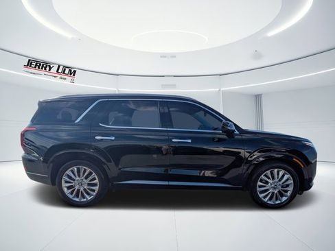 Used 2020 Hyundai Palisade Limited image 2