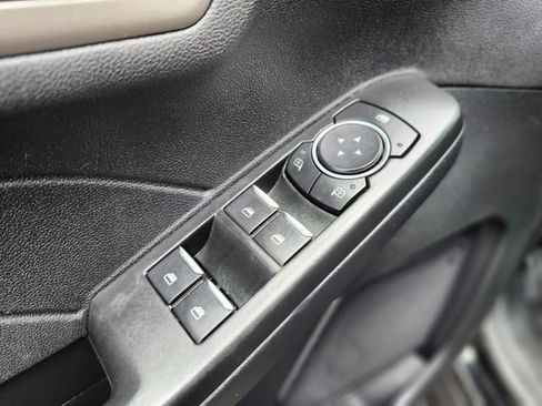 Used 2022 Ford Escape SEL AWD/4WD image 17
