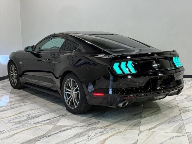 Used 2016 Ford Mustang GT RWD image 8