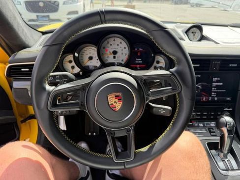 Used 2018 Porsche 911 GT2 RS image 11