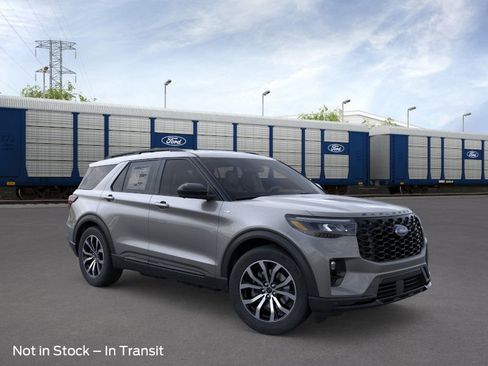 New 2026 Ford Explorer ST-Line image 7