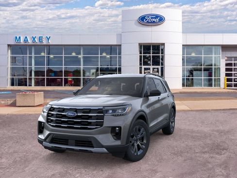 New 2026 Ford Explorer Active w/ Active Comfort Package AWD/4WD image 2