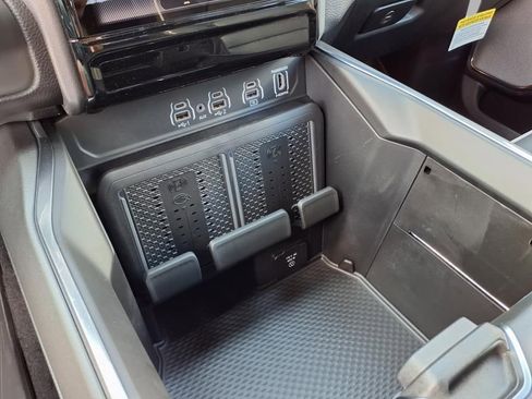 New 2026 RAM 1500 Laramie w/ Night Edition image 7