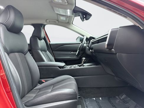 Used 2024 MAZDA CX-50 AWD 2.5 S w/ Preferred Package image 17